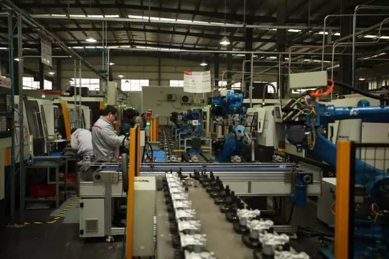 robotic-automotive-parts-production