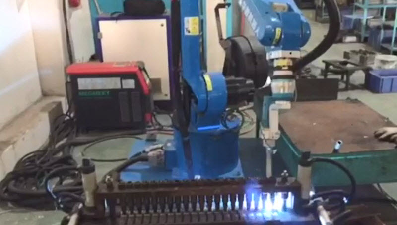 welding robot arm